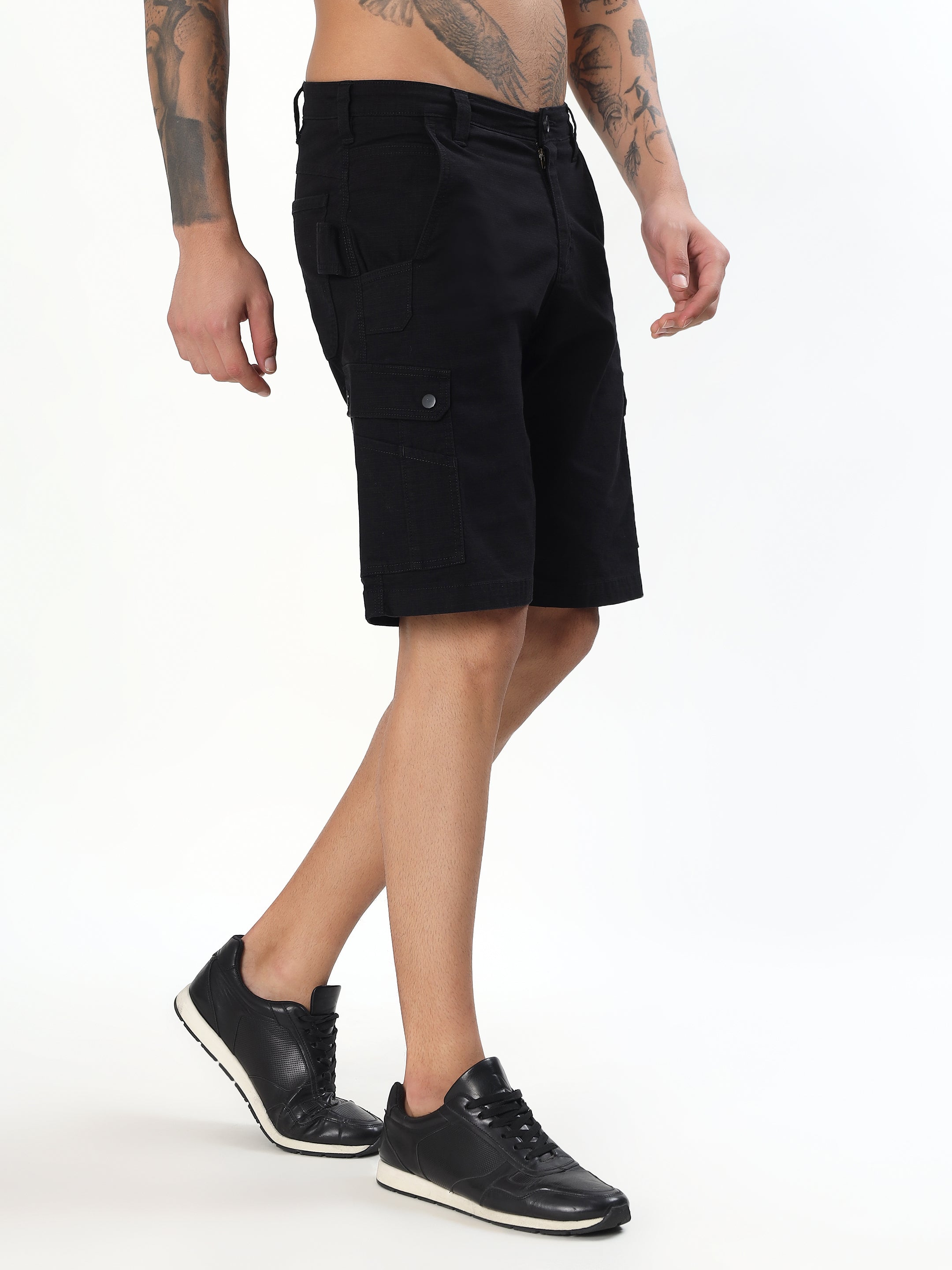 RIPSTOP CARGO BERMUDA SHORTS - BLACK