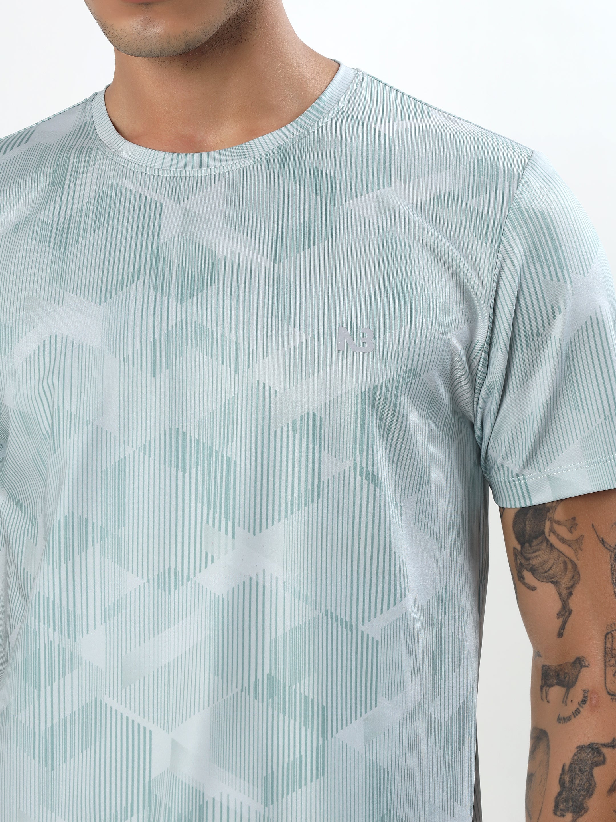 GLACIER GRID PERFORMANCE T-SHIRT