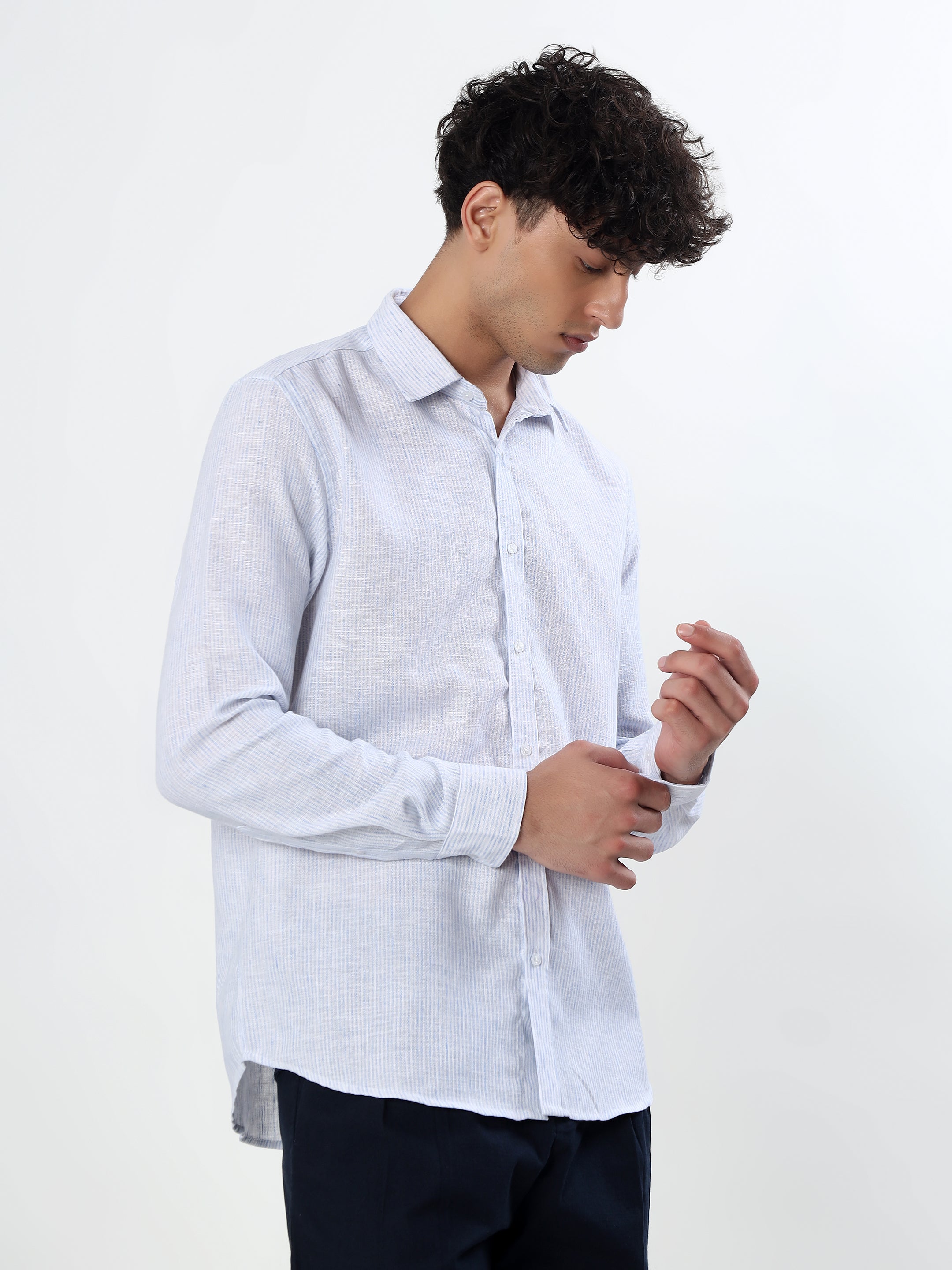 WHITE AND ICE BLUE TEXTURED PINSTRIPES