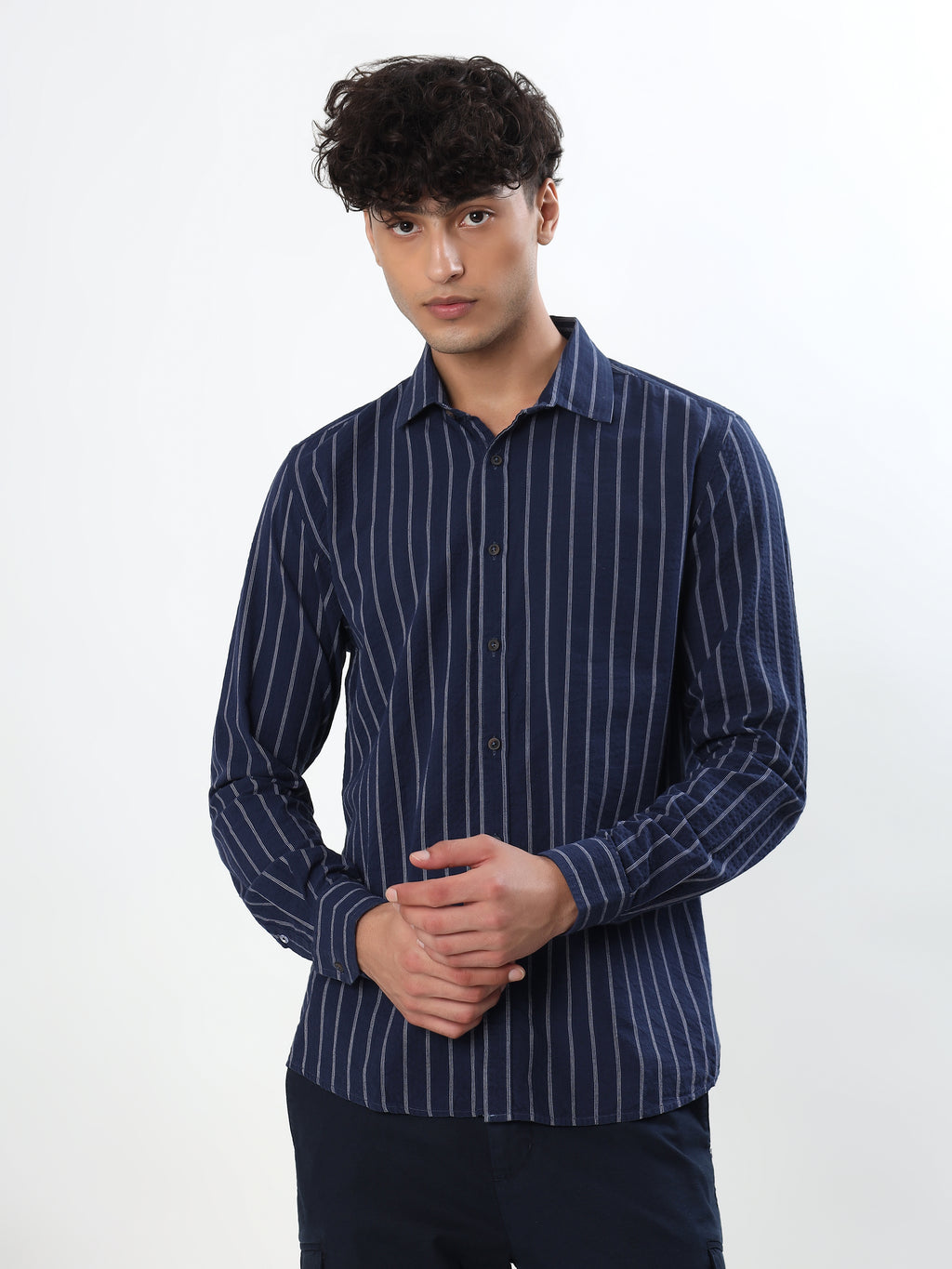 NAVY BLUE AND WHITE VERTICAL PINSTRIPED