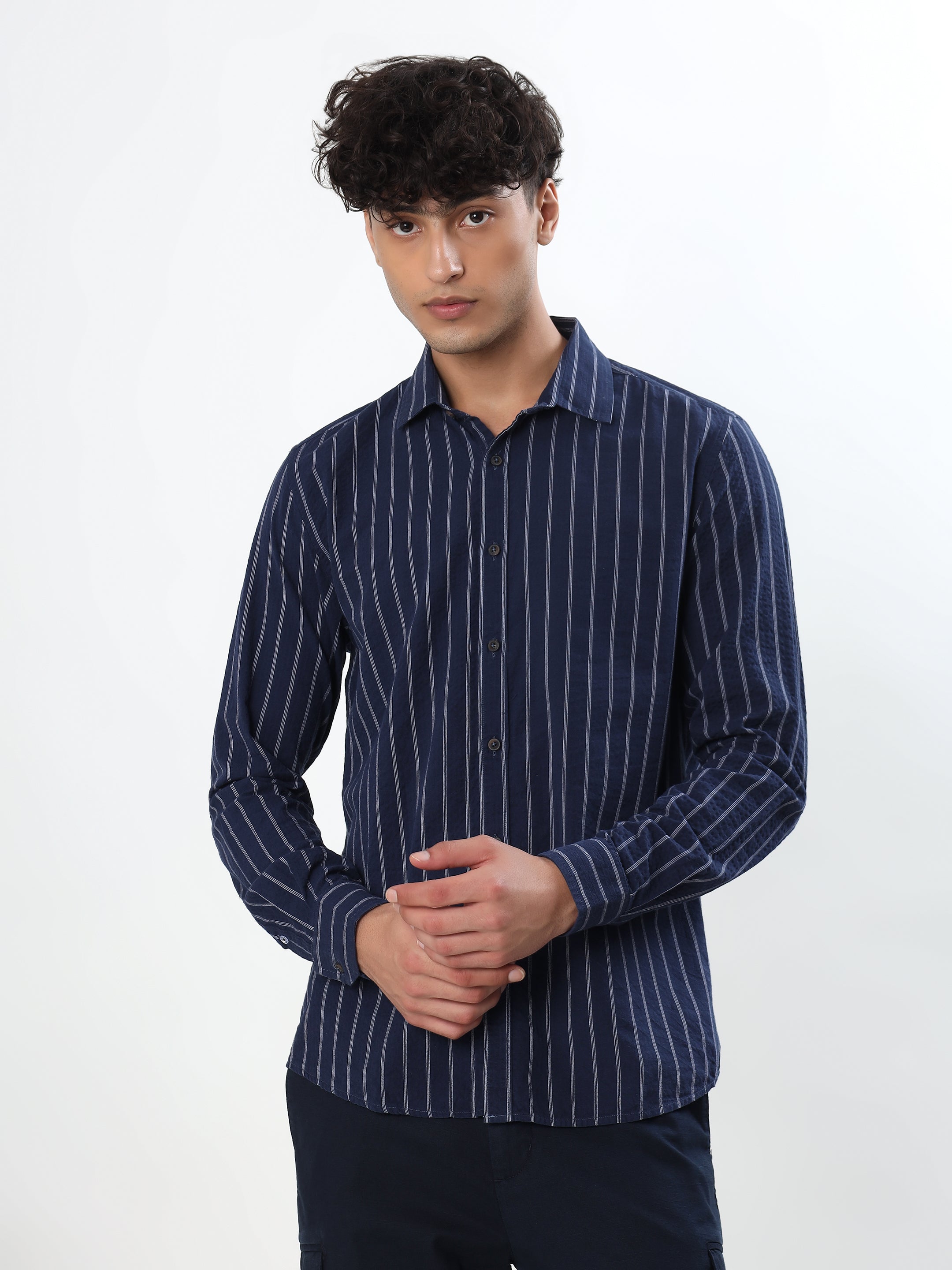 NAVY BLUE AND WHITE VERTICAL PINSTRIPED