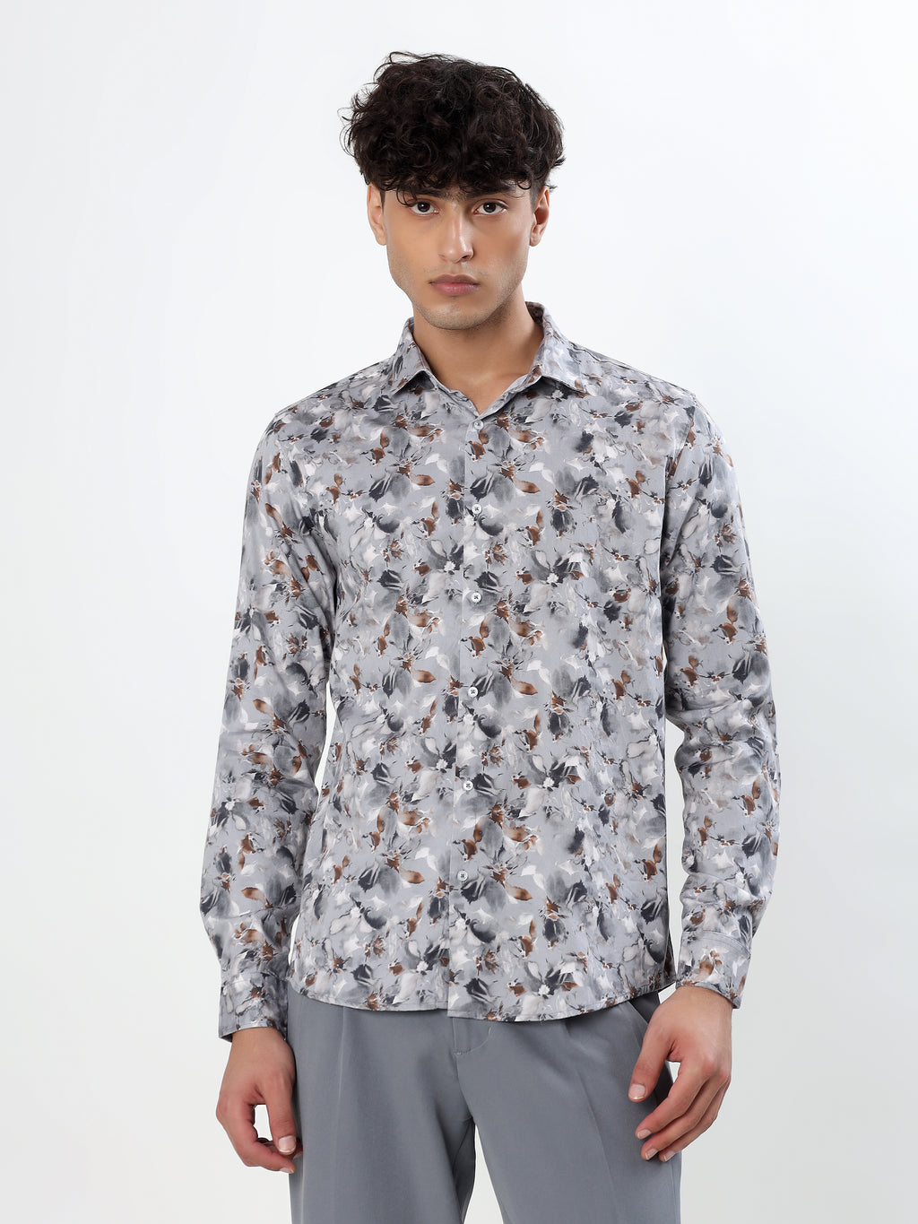 GREY AND TAN ABSTRACT SMUDGE PRINT