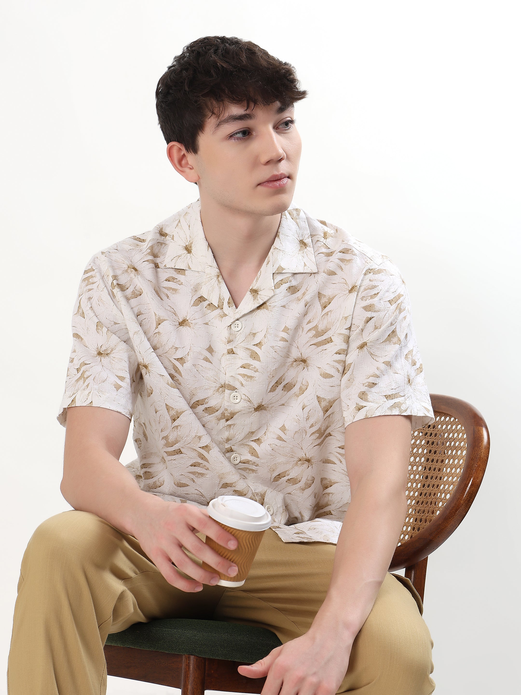 IVORY & SAND BEIGE TROPICAL FLORAL RESORT