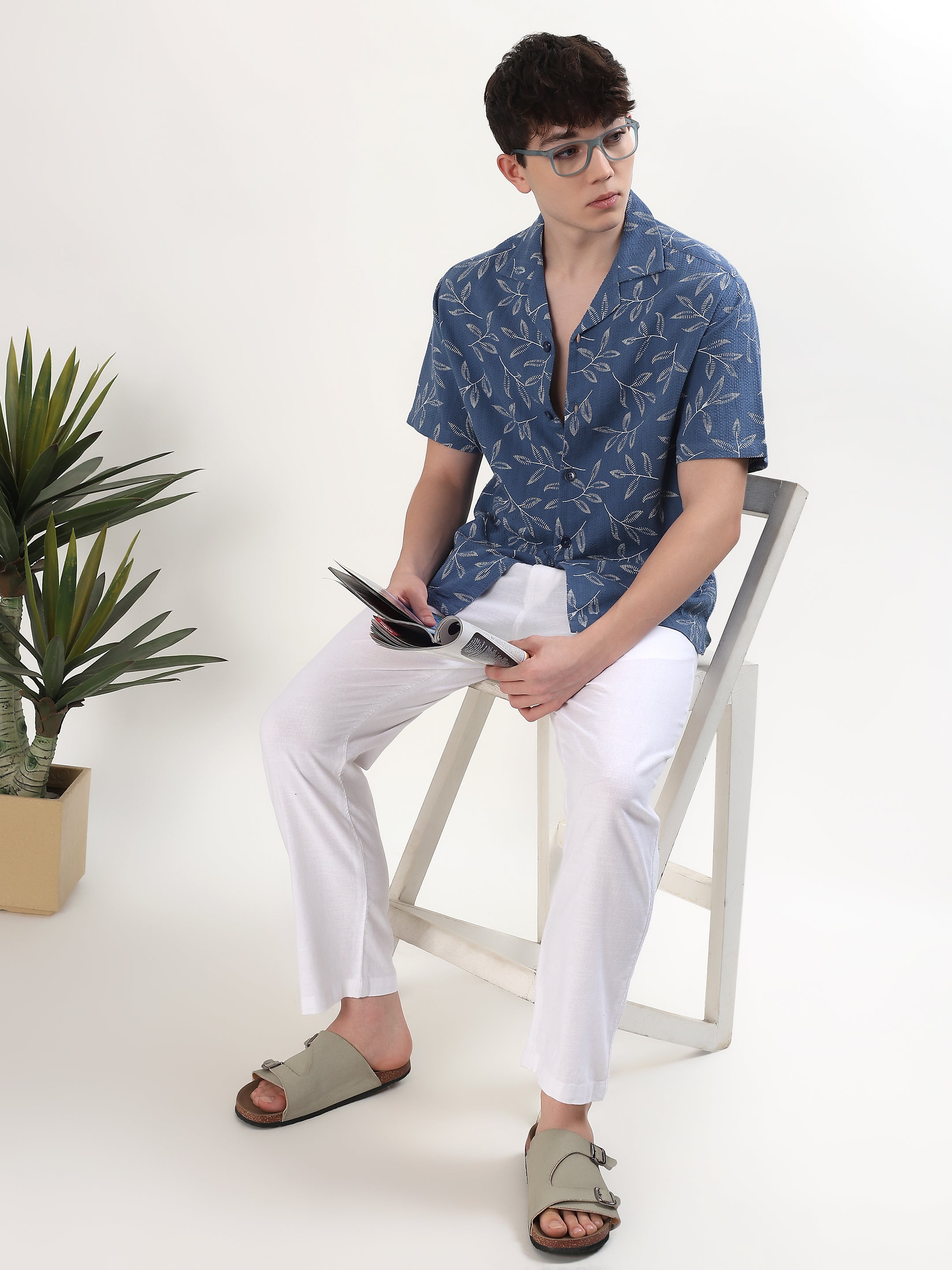 DUSTY BLUE BOTANICAL PRINT RESORT