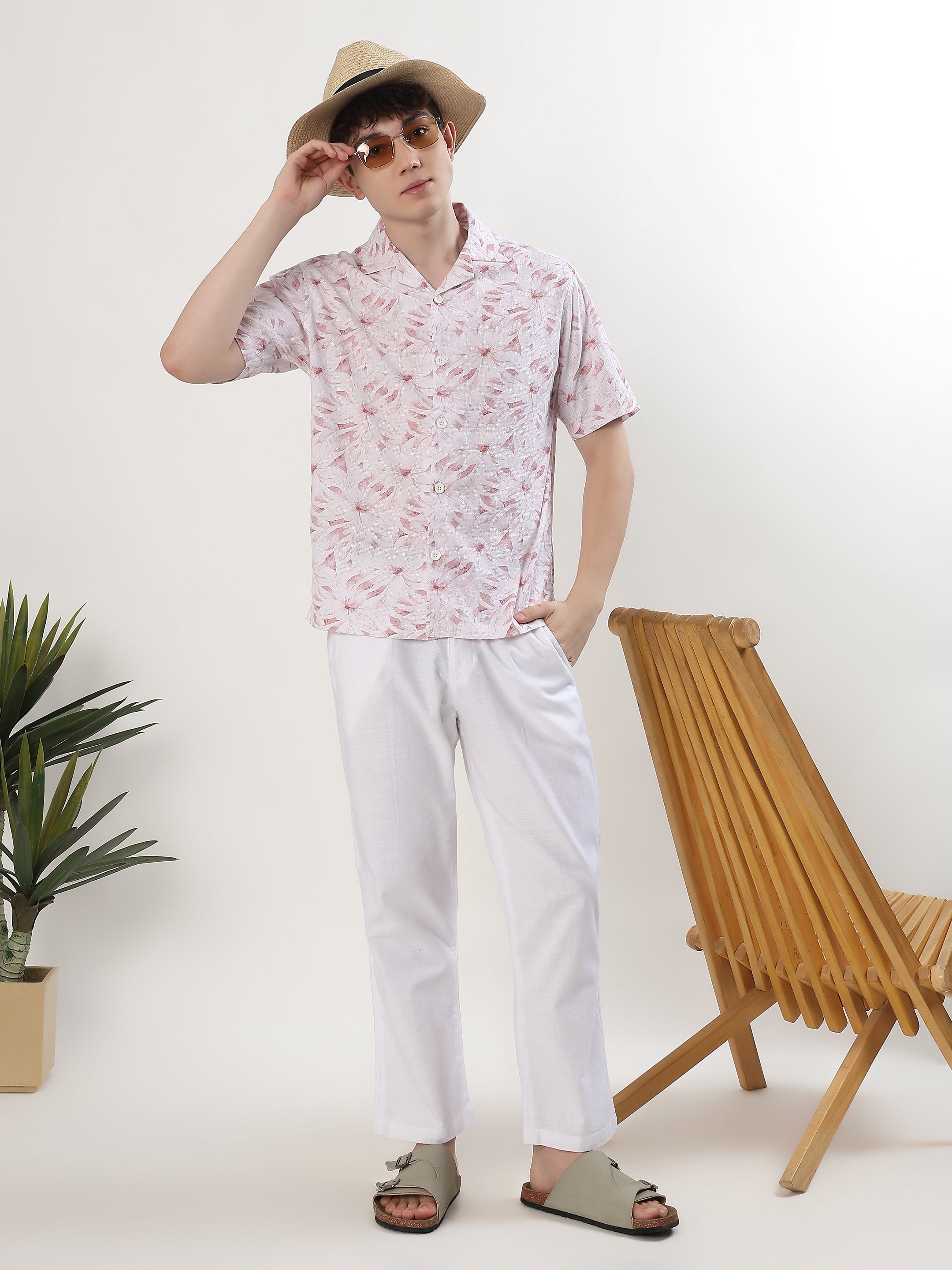 BLUSH PINK & WHITE TROPICAL FLORAL RESORT