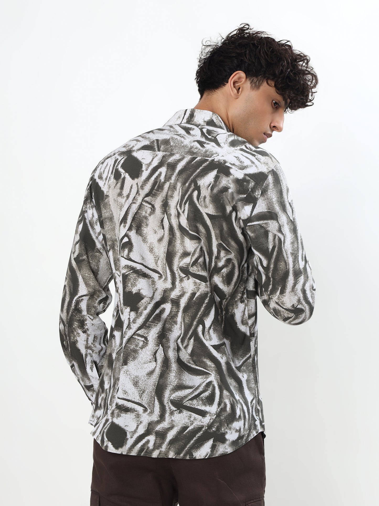 CHARCOAL GREY AND OFF-WHITE ABSTRACT BRUSHSTROKE CASUAL SHIRT