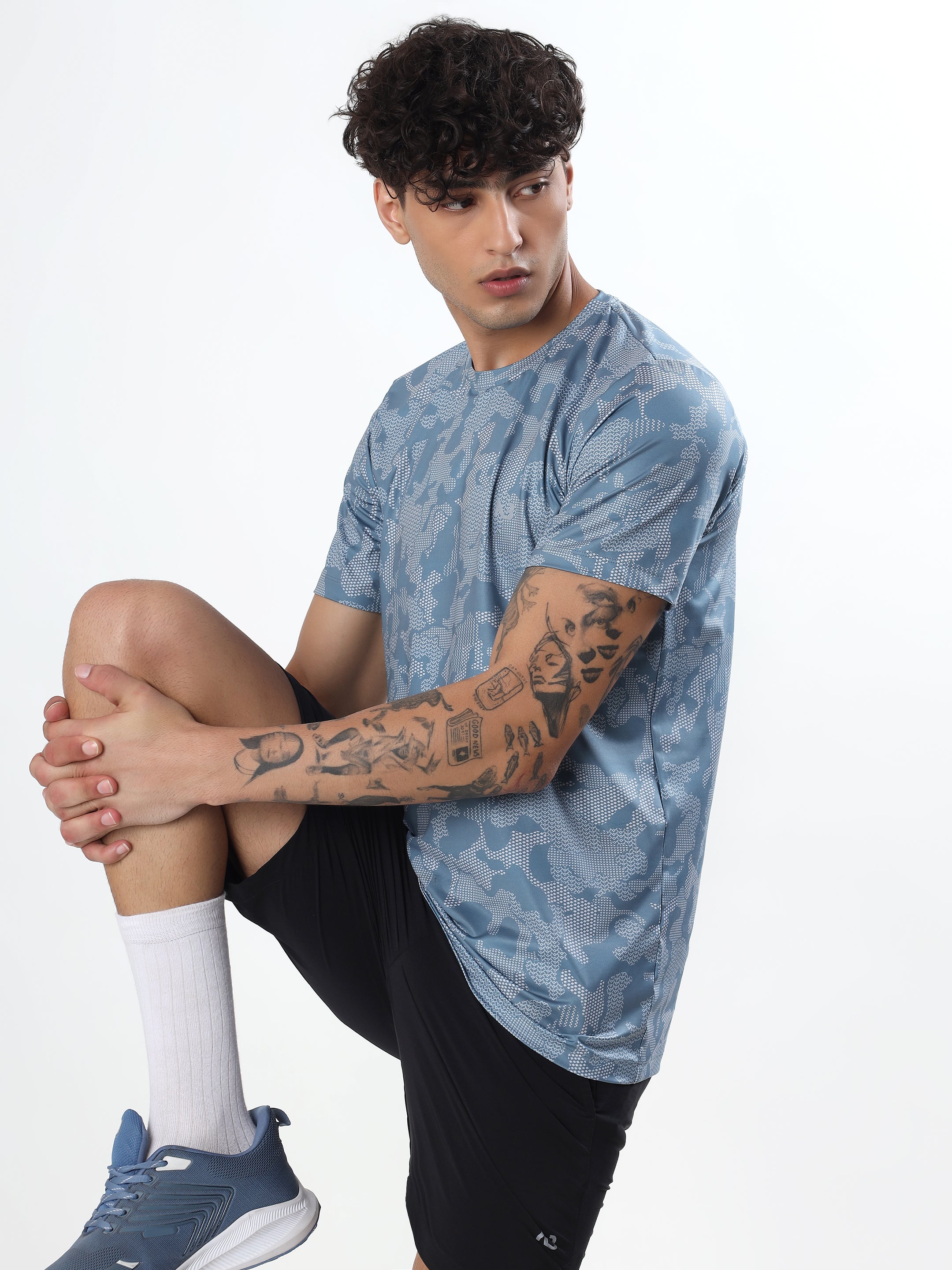 URBAN MIST CAMO PERFORMANCE T-SHIRT