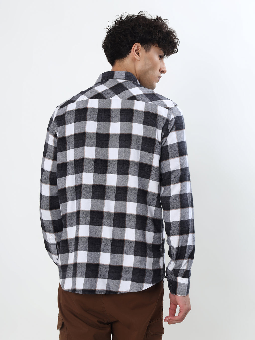 BLACK AND WHITE BUFFALO CHECKED FLANNEL