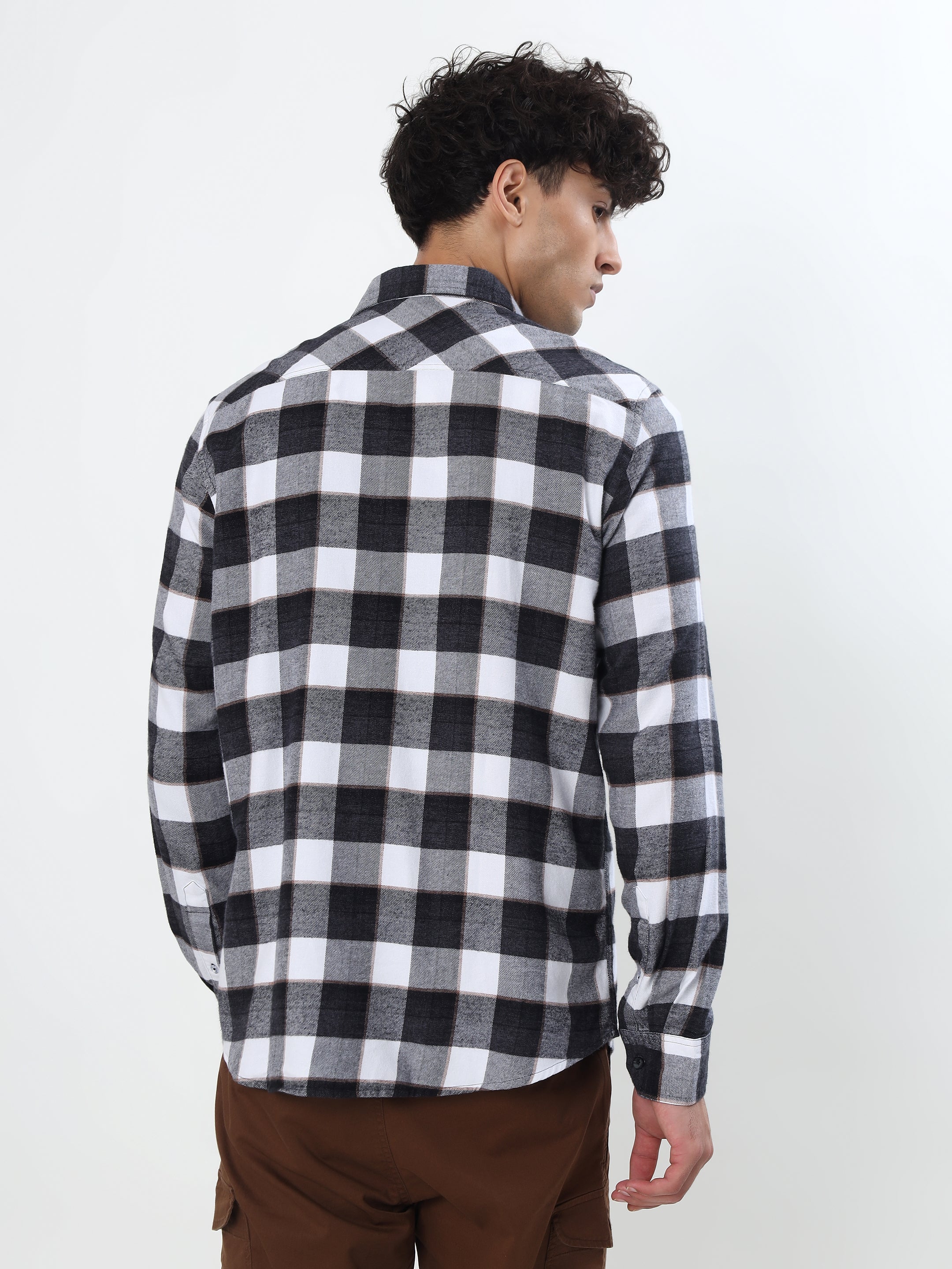 BLACK AND WHITE BUFFALO CHECKED FLANNEL