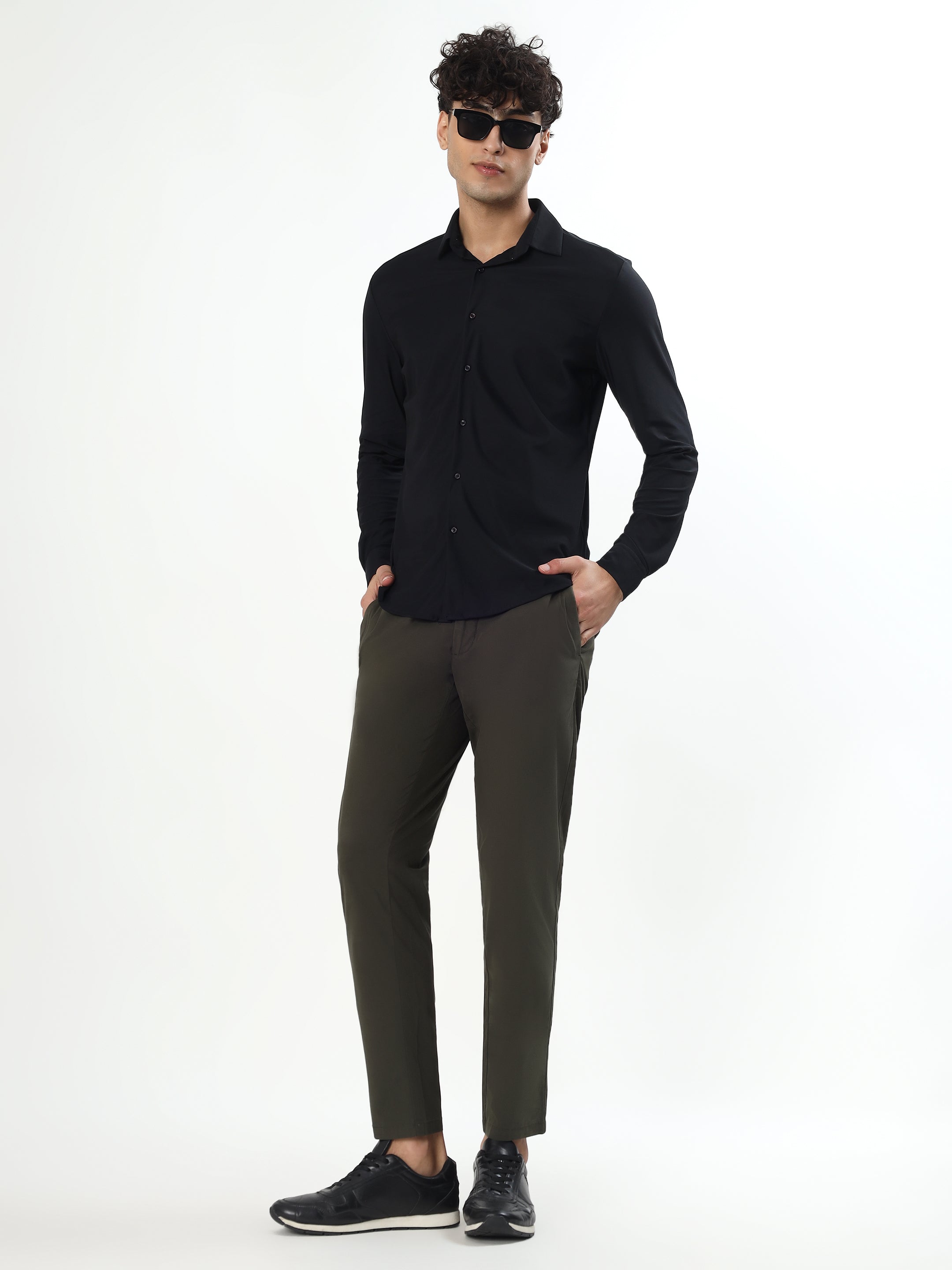 MEN'S OLIVE GREEN SLIM FIT CHINOS