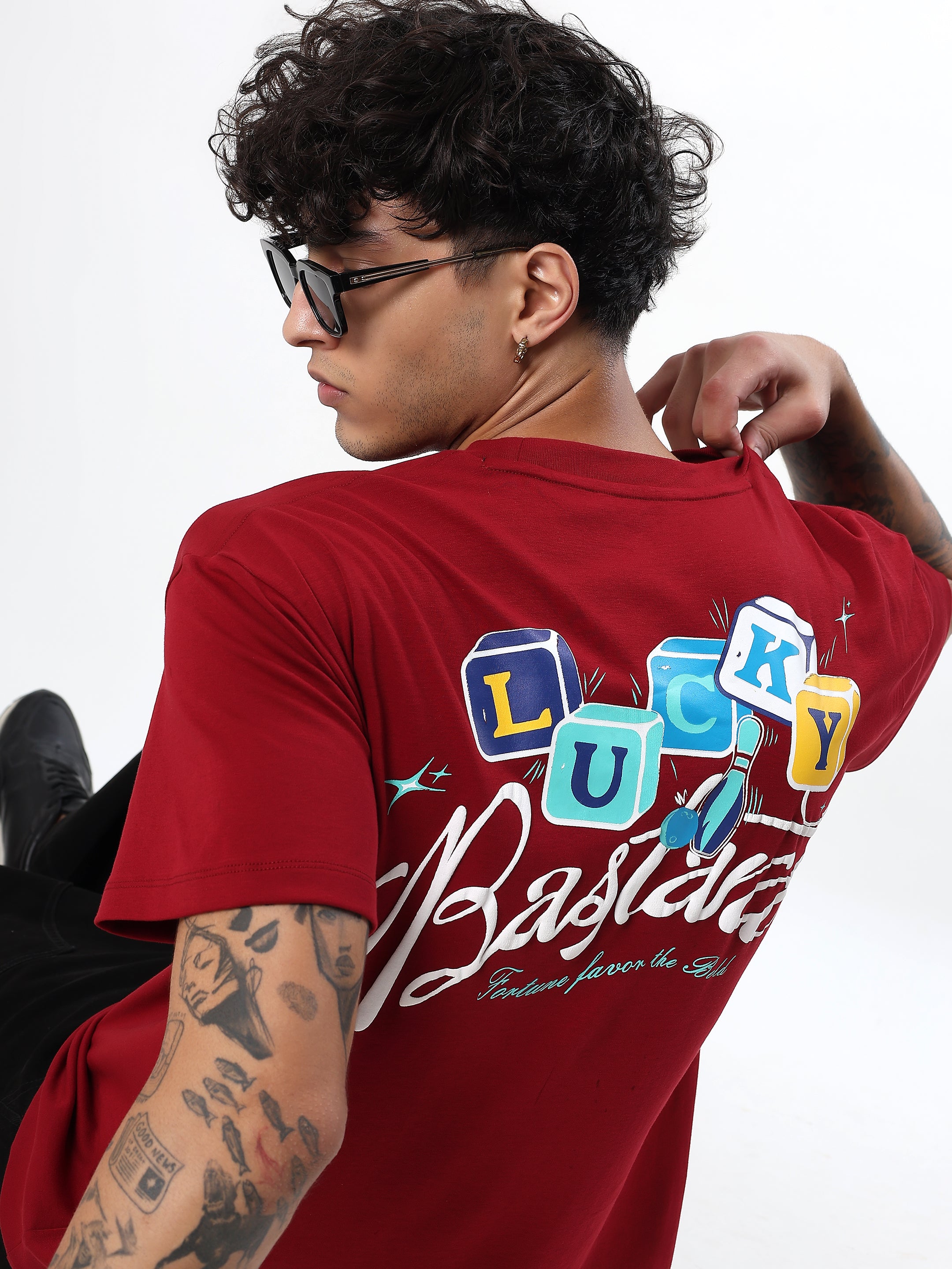 "LUCKY BASTARD FORTUNE FAVORS THE BOLD" GRAPHIC PRINTED OVERSIZED T-SHIRT