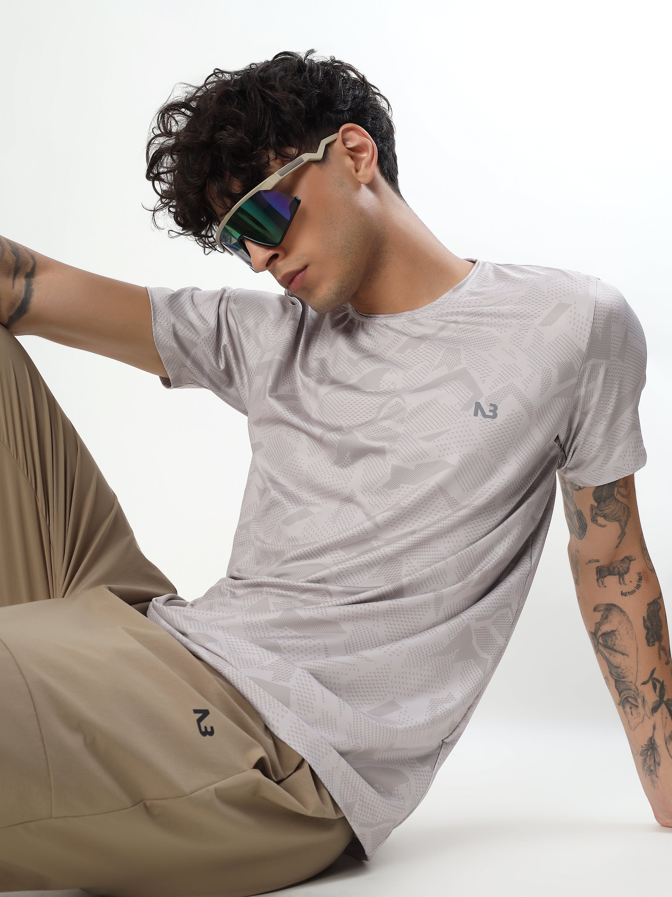 DESERT CAMO PERFORMANCE T-SHIRT