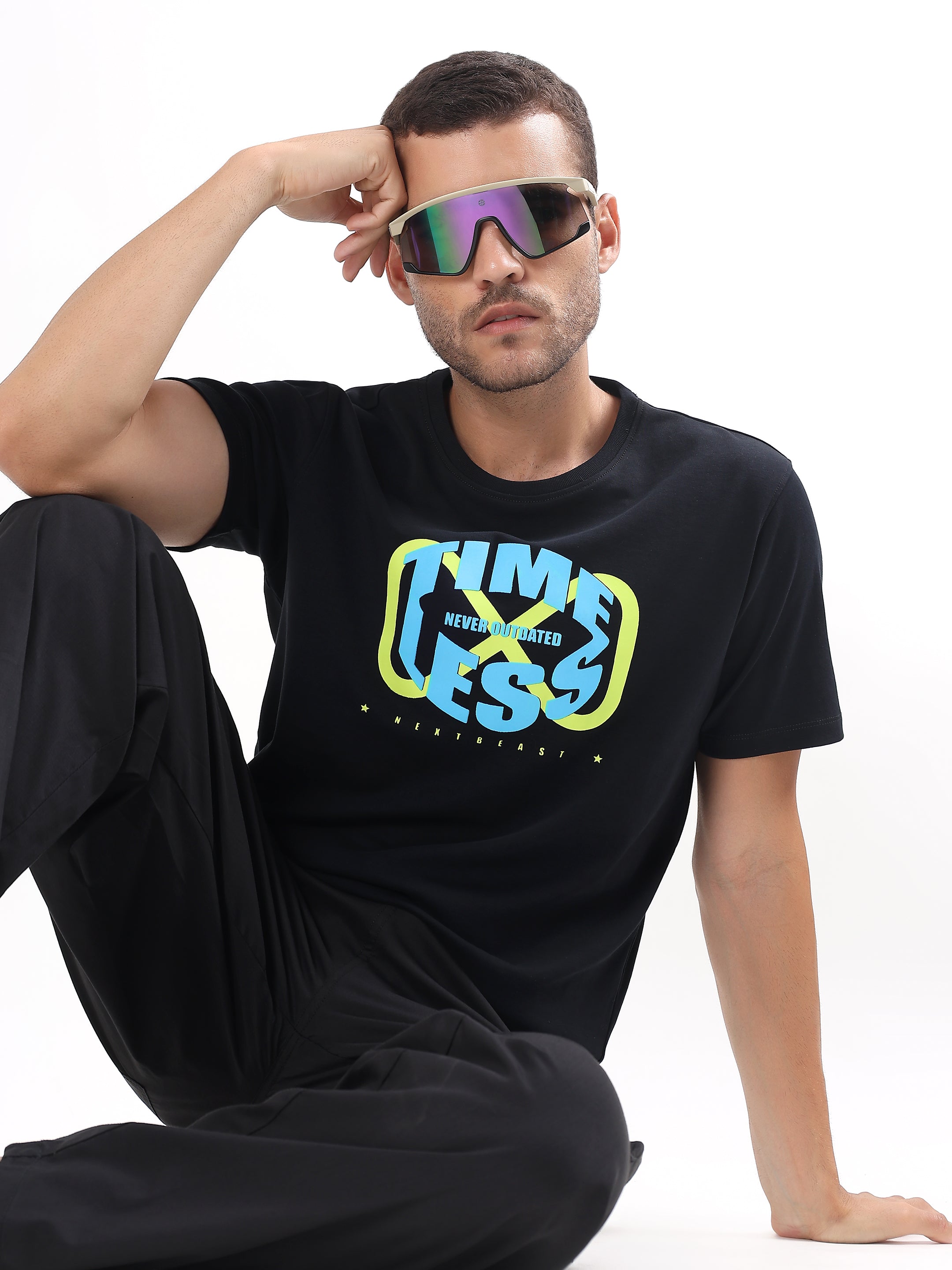MEN BLACK TIMELESS GRAPHIC REGULAR T-SHIRT