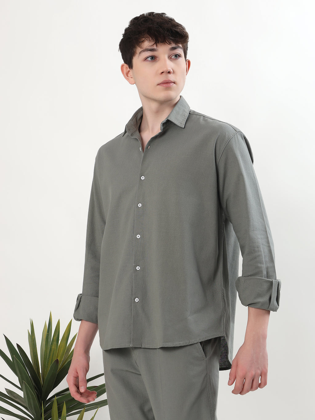 SAGE GREEN LINEN SHIRT