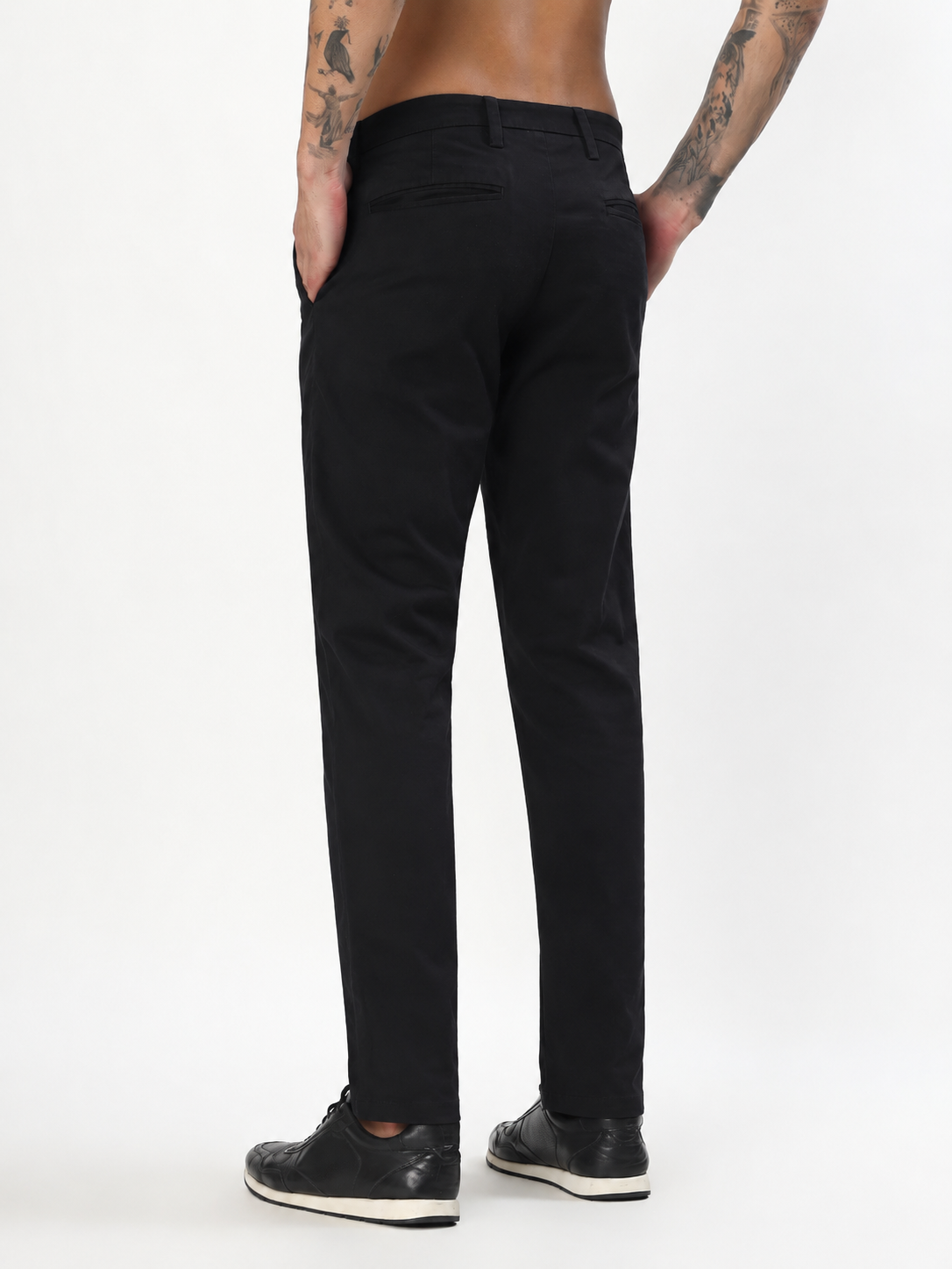 MEN'S BLACK SLIM FIT CHINOS