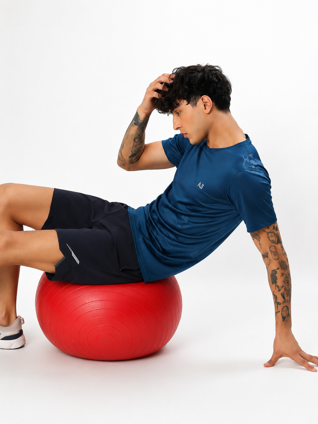STRIDE UTILITY PERFORMANCE SHORTS