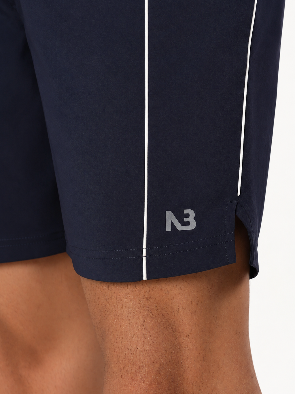 VELOCITY PIPED PERFORMANCE SHORTS